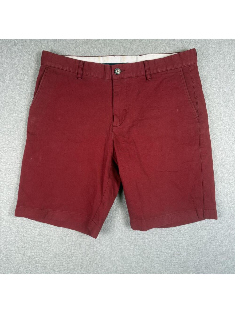 Lacoste Men's Size 38 Regular Fit Red Flat Front Bermuda Shorts Golf